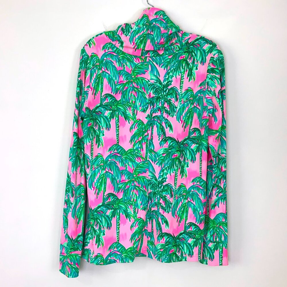 New Lilly Pulitzer Lilshield Palm Tree UPF 50+ Cowlneck Top Sz M - Picture 13 of 16